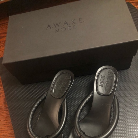 NWT A.W.A.K.E Mode leather sandals 6.5 7 - Picture 8 of 8